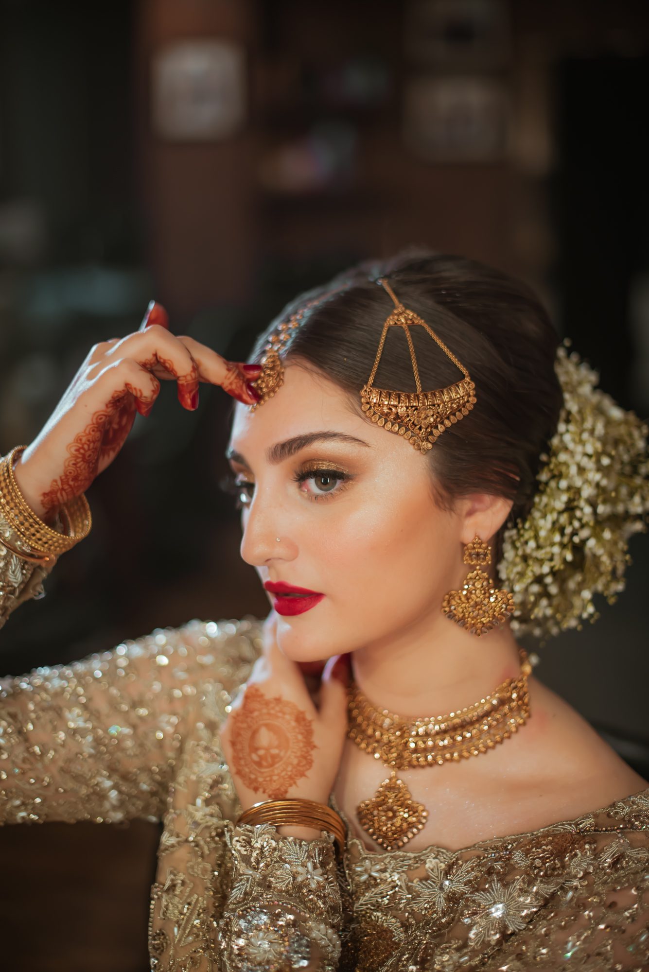 Bridal portrait detail